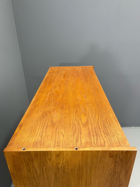 Image 1 of U-450 kast in eiken van Jiří Jiroutek voor Interiér Praha, Tsjecho-Slowakije, jaren 1960