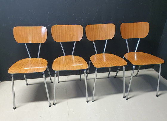 Image 1 of 1970 Vintage Formica Table With Chairs Dining Room Set