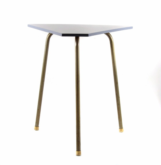 Wim Rietveld vintage sixties side table – Minimal Dutch design Coffee Table – Rietveld (Wim), Metal (photo 3 of 7)