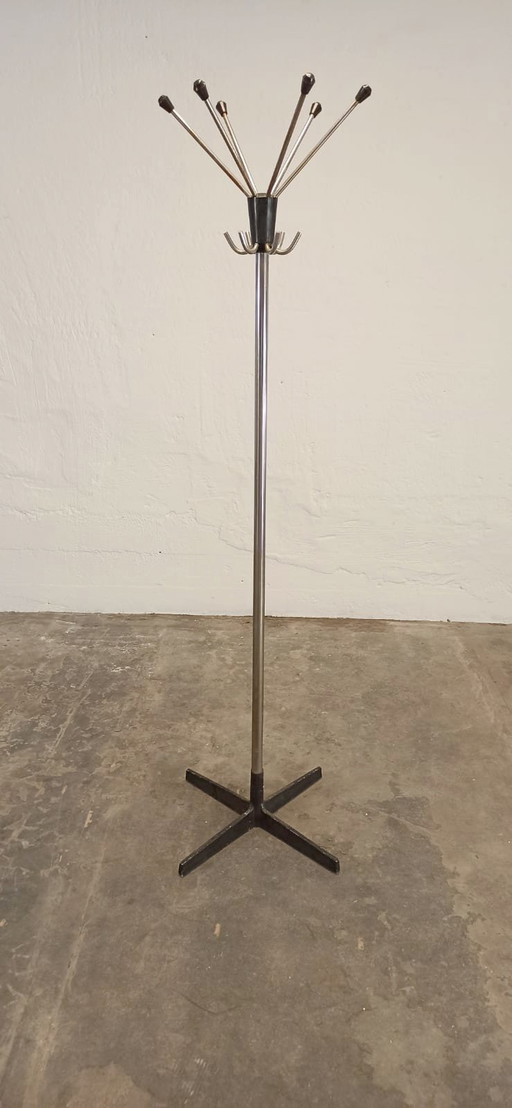 Percha industrial vintage