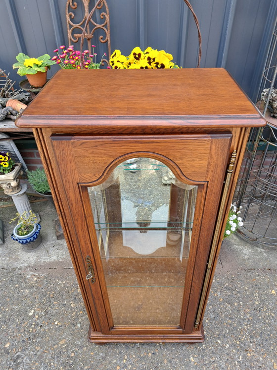 Image 1 of Vetrina classica, mobile porta stoviglie, bar per whisky, mobile porta bevande Dimensioni 61x40 cm e 130 cm di altezza