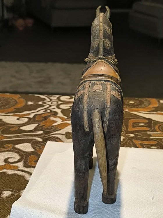 Beautiful vintage Indian Wooden horse - hand carved, Sculpture, Brass, Black (photo 5 of 11)