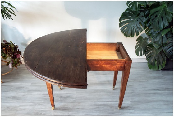 Image 1 of Très jolie table ancienne demi-lune en chêne