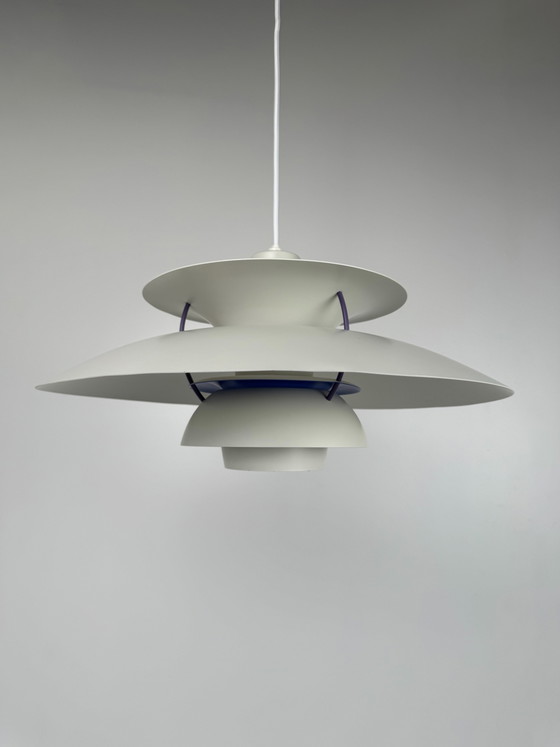 Image 1 of Lampada a sospensione Louis Poulsen PH5 – Un classico senza tempo del design danese