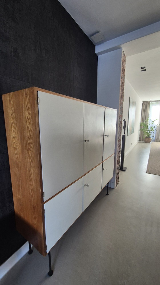 Vintage Highboard 50/60 Ruime Kast - Opknapper – High boards, Wood (photo 3 of 4)