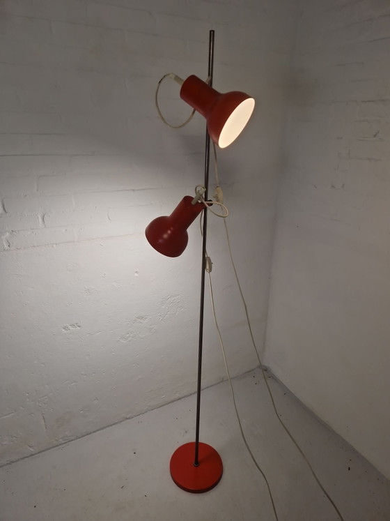 Oranje vintage vloerlamp jaren 70 – Lampade da terra, Metallo (photo 4 of 5)