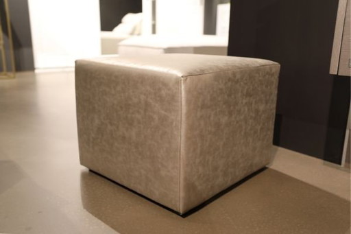 Hofstede Raanhuis Basso Stool 51x51