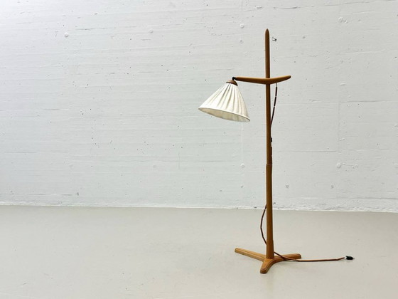Image 1 of Lámpara de pie de haya by Temde, 1960s