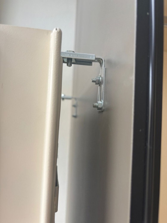 Image 1 of B&B Italia schöner großer Schrank dunkelgrün