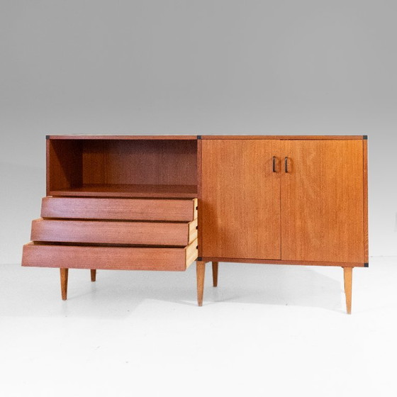 1x 1960s Vintage Teak Sideboard with Drawers in Scandinavian Style – Wood (photo 5 of 27)