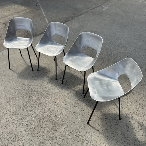 Set van 4 Tulip-stoelen van Pierre Guariche