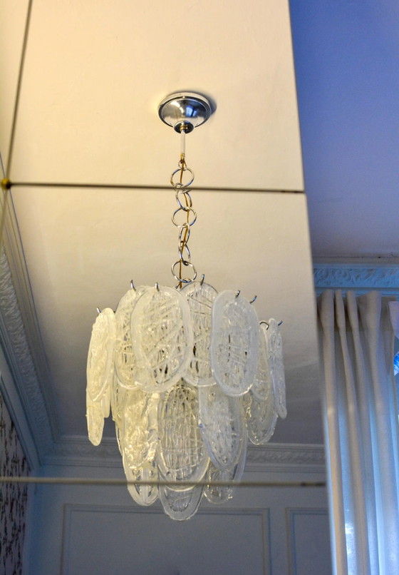 Vintage Kroonluchter van helder Murano glas met bladeren, chromen Italiaanse hanglamp, jaren 70 (photo 7 of 10)