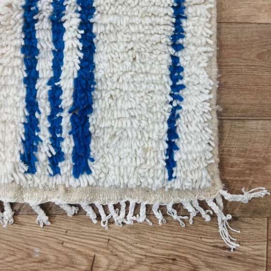 Image 1 of Azilal-Wollteppich Blau – Naturwolle, handgewebt (250×145 cm)