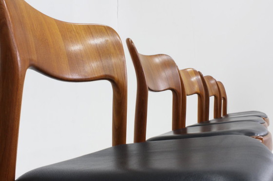 Image 1 of Ensemble de 7 chaises à repas vintage danoises Niels Koefoed en teck 1960