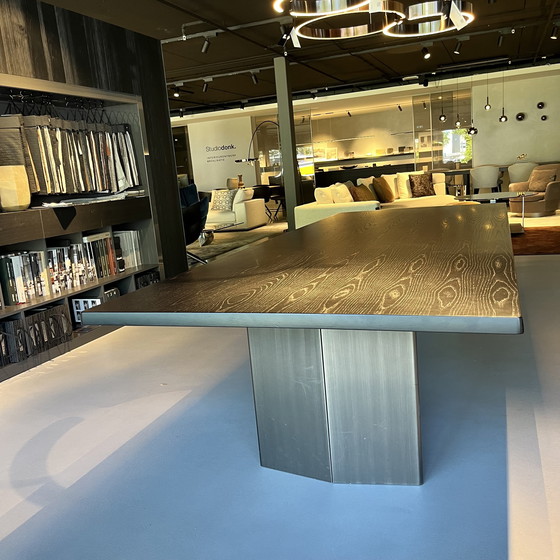 Image 1 of Minotti Morgan dining table