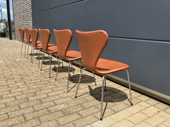 Image 1 of Fritz Hansen serie 7 Sillas Butterfly en cuero coñac ¡¡¡NUEVO!!!