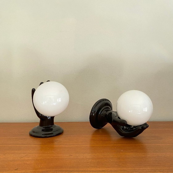 Image 1 of Coppia di applique da parete in ceramica nera a forma di mano degli anni '70 e '80