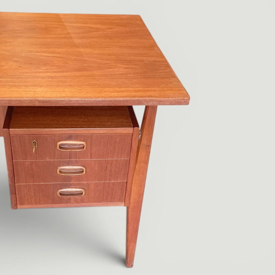Image 1 of Deens vintage bureau