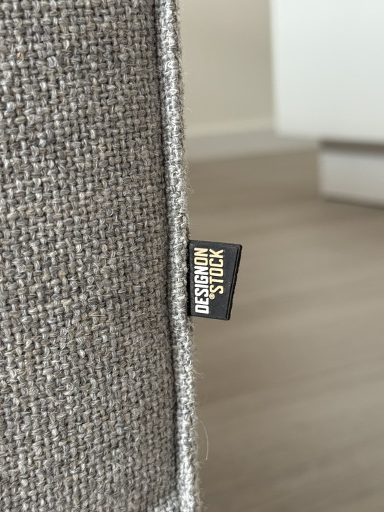 Image 1 of Divano Aikon Lounge di Design on Stock