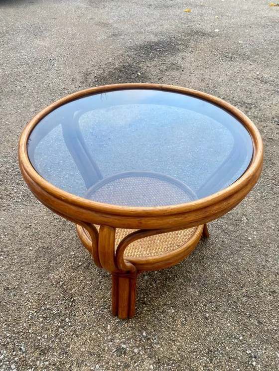Image 1 of Tavolino da caffè in vimini e rattan con piano in vetro