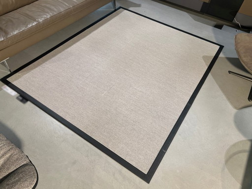 7401 – Van Besouw, vloerkleden en tapijten