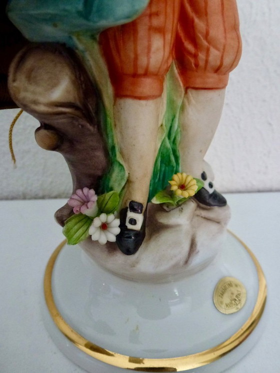 Image 1 of 2x Vintage Capodimonte figurines, hand-painted.