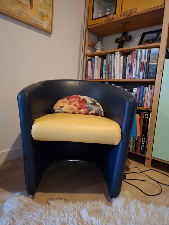 Image 1 of Poltrona Leolux