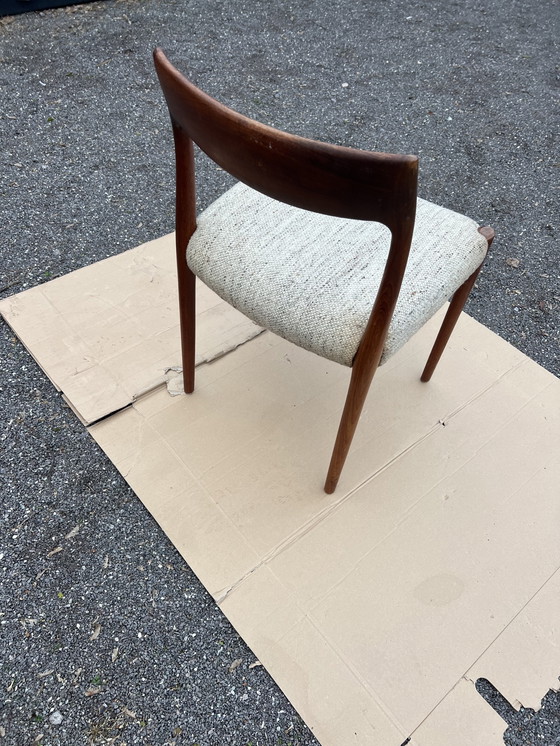 Image 1 of Niels Otto Möller Modèle 77