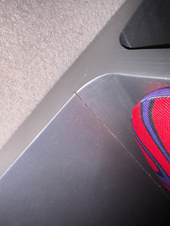 Image 1 of Sedia Artifort Ribbon F582