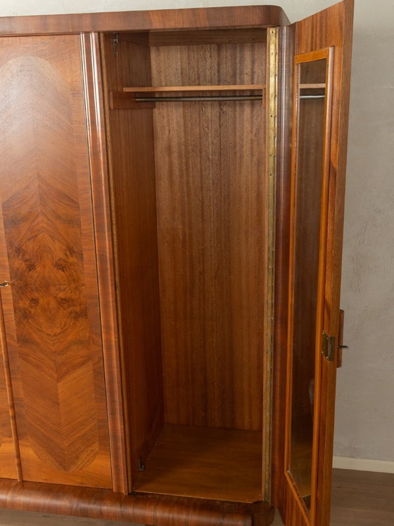 Image 1 of Armoire Art Déco