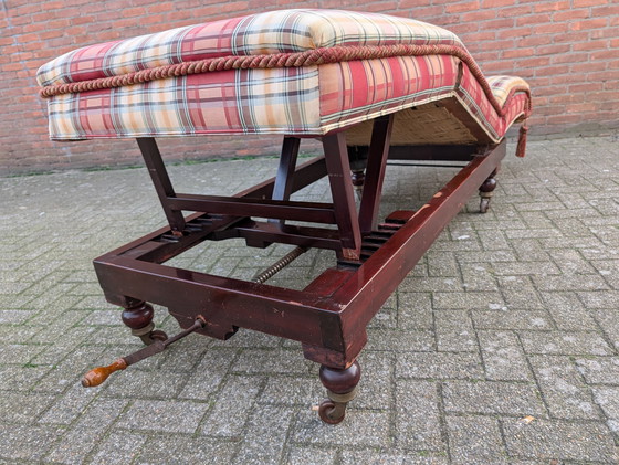 Image 1 of Fabricantes de mercería para inválidos Carter London