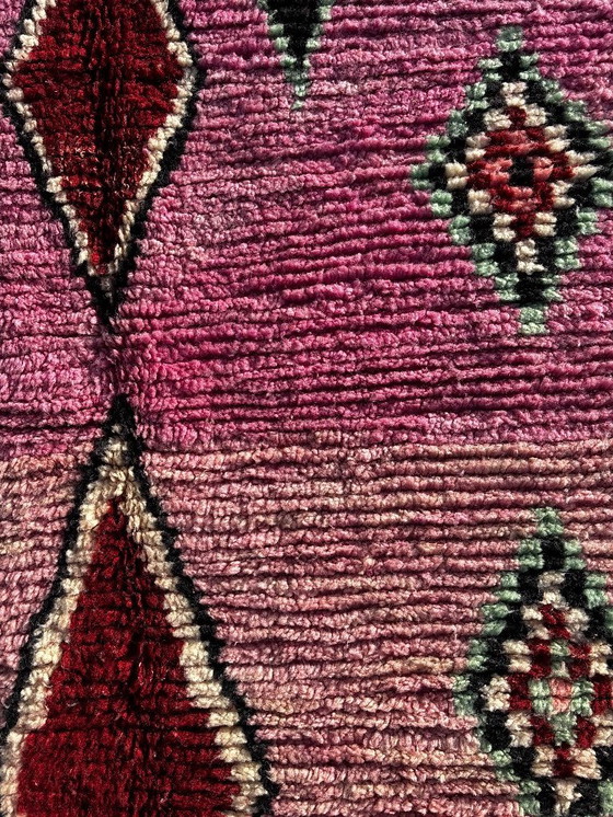 Image 1 of Roze Marokkaans Boujad-tapijt 160x250 cm, wollen tapijt – Tapijt voor moderne interieurs