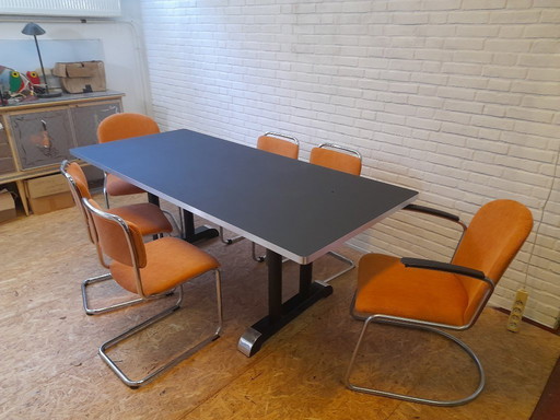 Gispen eetkamer/conferentie set