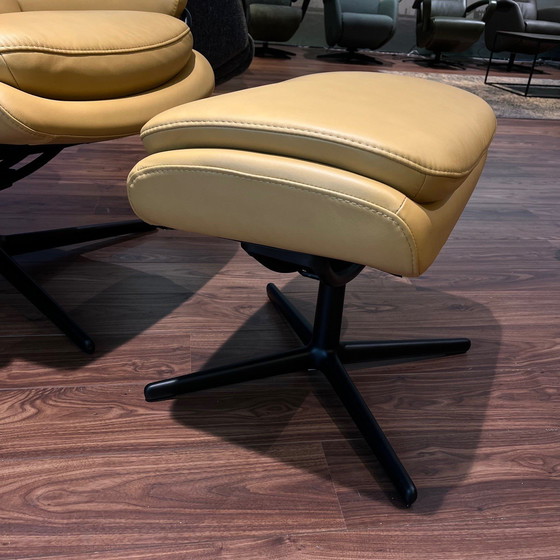 Image 1 of Sillón reclinable Stressless Rome con reposapiés