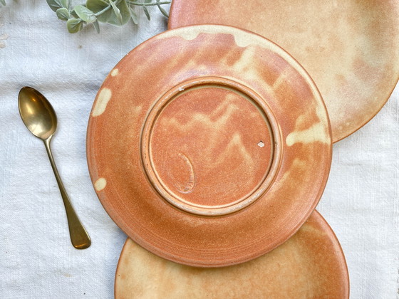 3 Petites Assiettes Vintage en Grès Vallauris – Vaisselle, Mid Century Modern (photo 9 of 9)