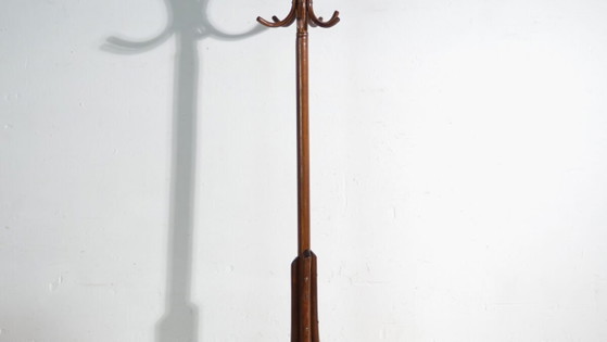 Bentwood Coat Stand in Beechwood – Austria-Hungary, Thonet Style, Circa 1900 – Coat racks, Metal (photo 3 of 36)