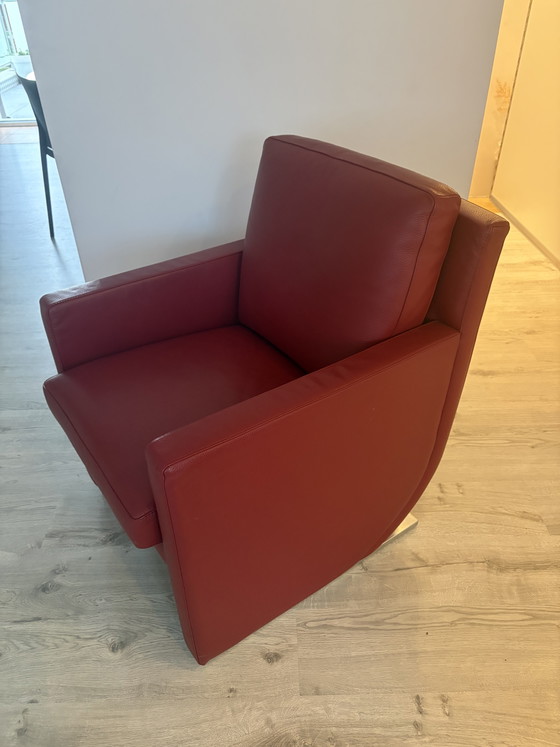 Leolux Armchair with matching Ottoman – Leather, Metal (photo 4 of 5)