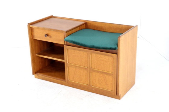 Image 1 of Parker Knoll gossip bench telefoonbankje halkastje