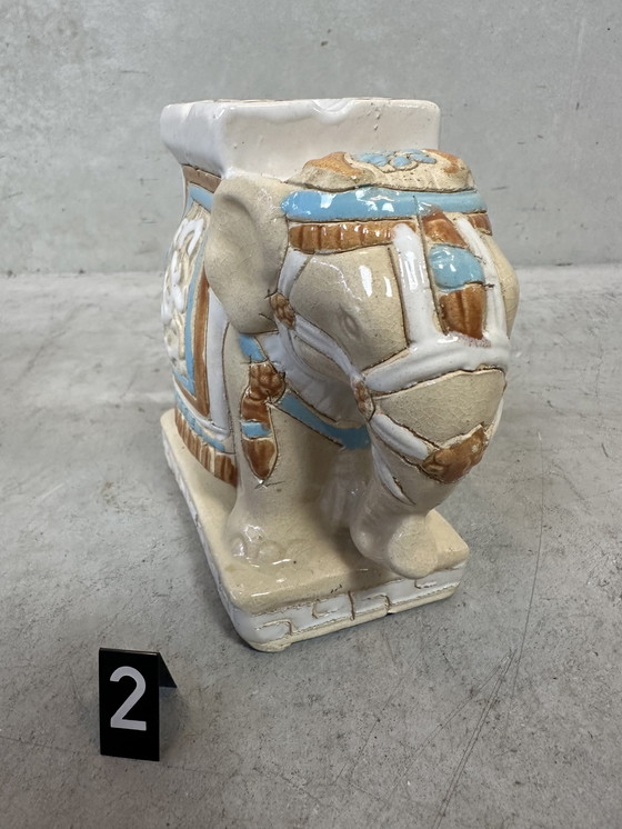 Image 1 of Cendrier vintage à éléphant - céramique