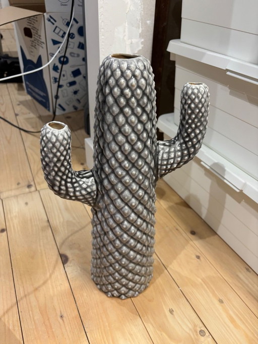 À vendre : Vase Serax taille L gris (céramique).