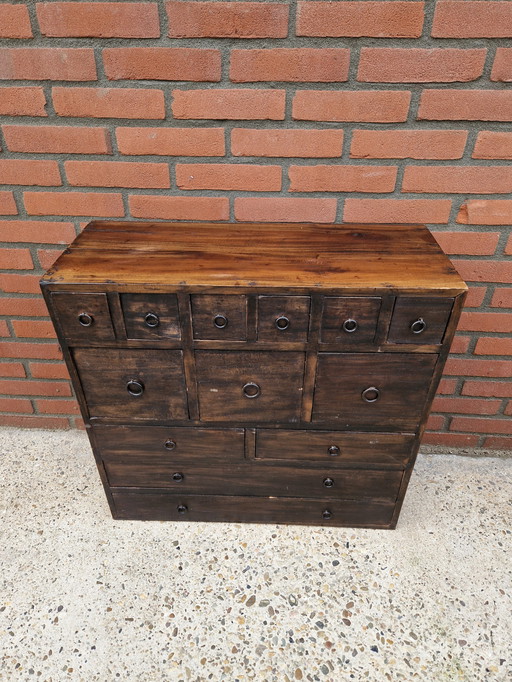 Schöne alte Kommode