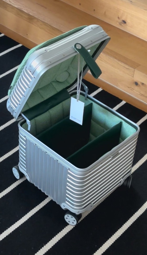 Image 1 of Vitra X Rimowa - Taburete Emerald (Verde) - agotado - limitado