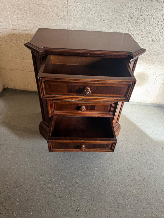 Image 1 of Commode italienne à 4 tiroirs