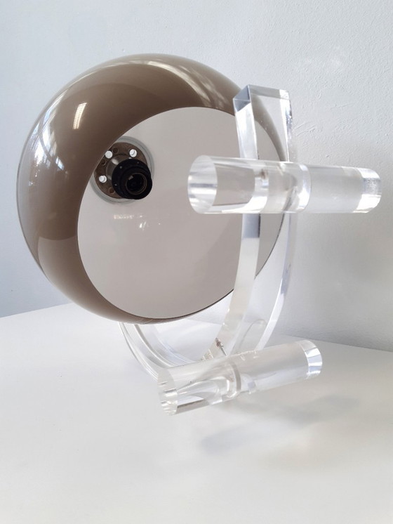 Image 1 of Imposante plexiglazen mushroom tafellamp,  mcm tafellamp, vintage space age bureaulamp