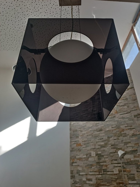 Image 1 of Lampe suspendue design plexiglas fumé 1990s