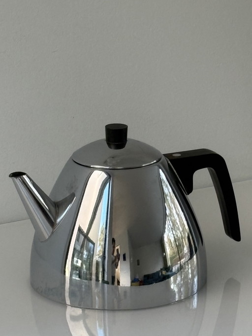 Tetera vintage de acero inoxidable de los años 60, marca Daalderop