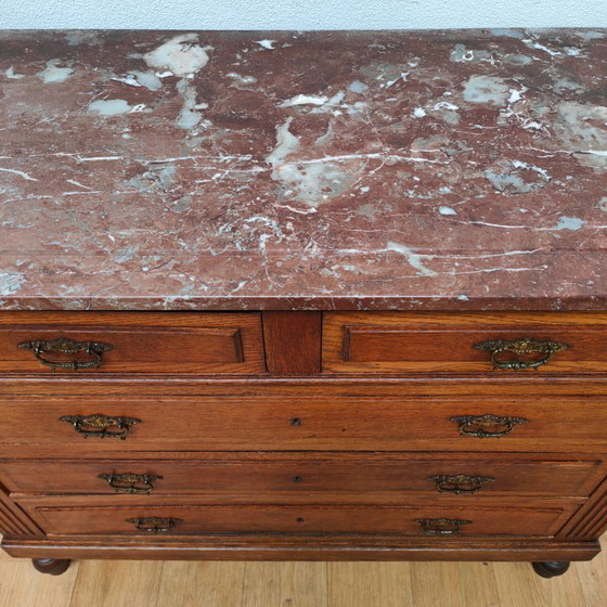 Image 1 of Comò antico, cassettiera, mobile da bagno con piano in marmo.