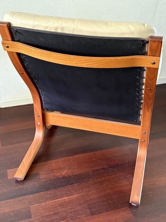 Vintage Fauteuil Siësta Classic Ingmar Relling – Wood, Leather (photo 4 of 5)