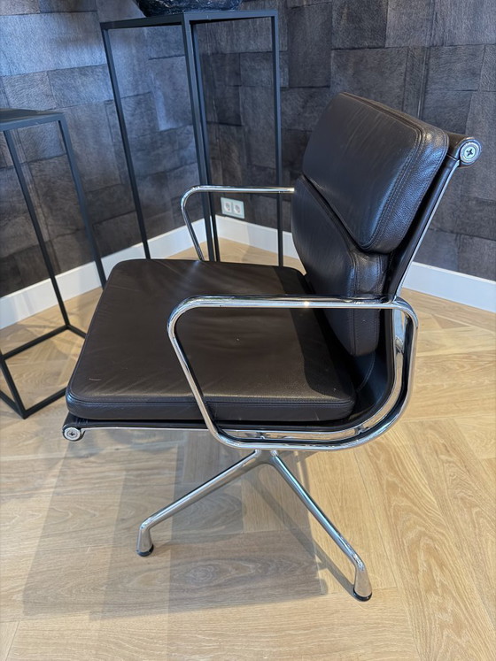 Image 1 of 1x Fauteuil Vitra Soft Pad EA 231