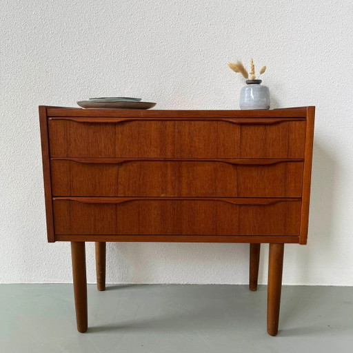 Vintage deens ladekastje